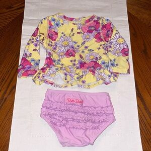 RUFFLE BUTTS baby 2 piece swimsuit. Size 12-18 mo.